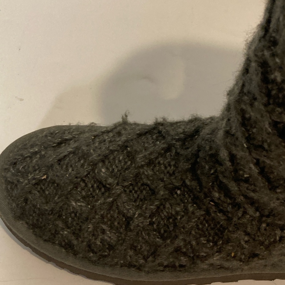 UGG Women’s Lattice Cardy Knit Sweater Gray Tall Boots Sz 8 - Picture 7 of 9